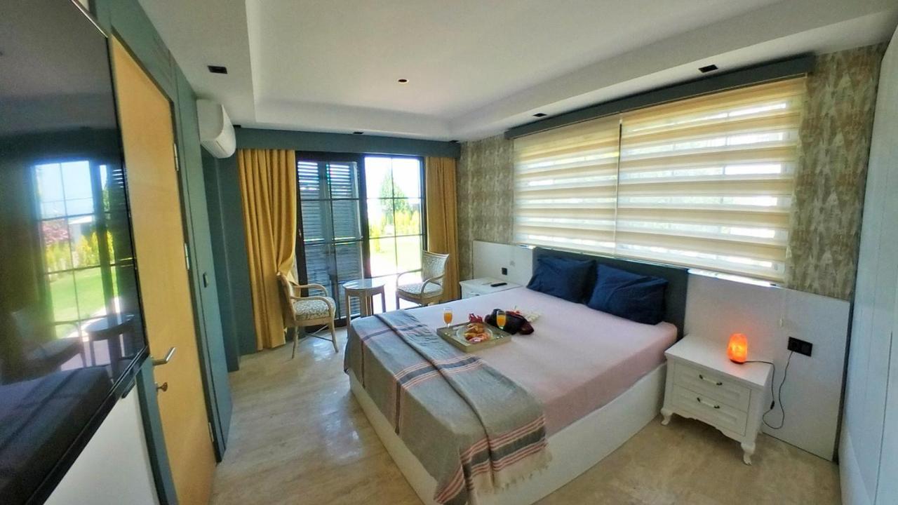 Fun&Sun River Villas With Amazing Landscape 5+1 Belek Exterior foto